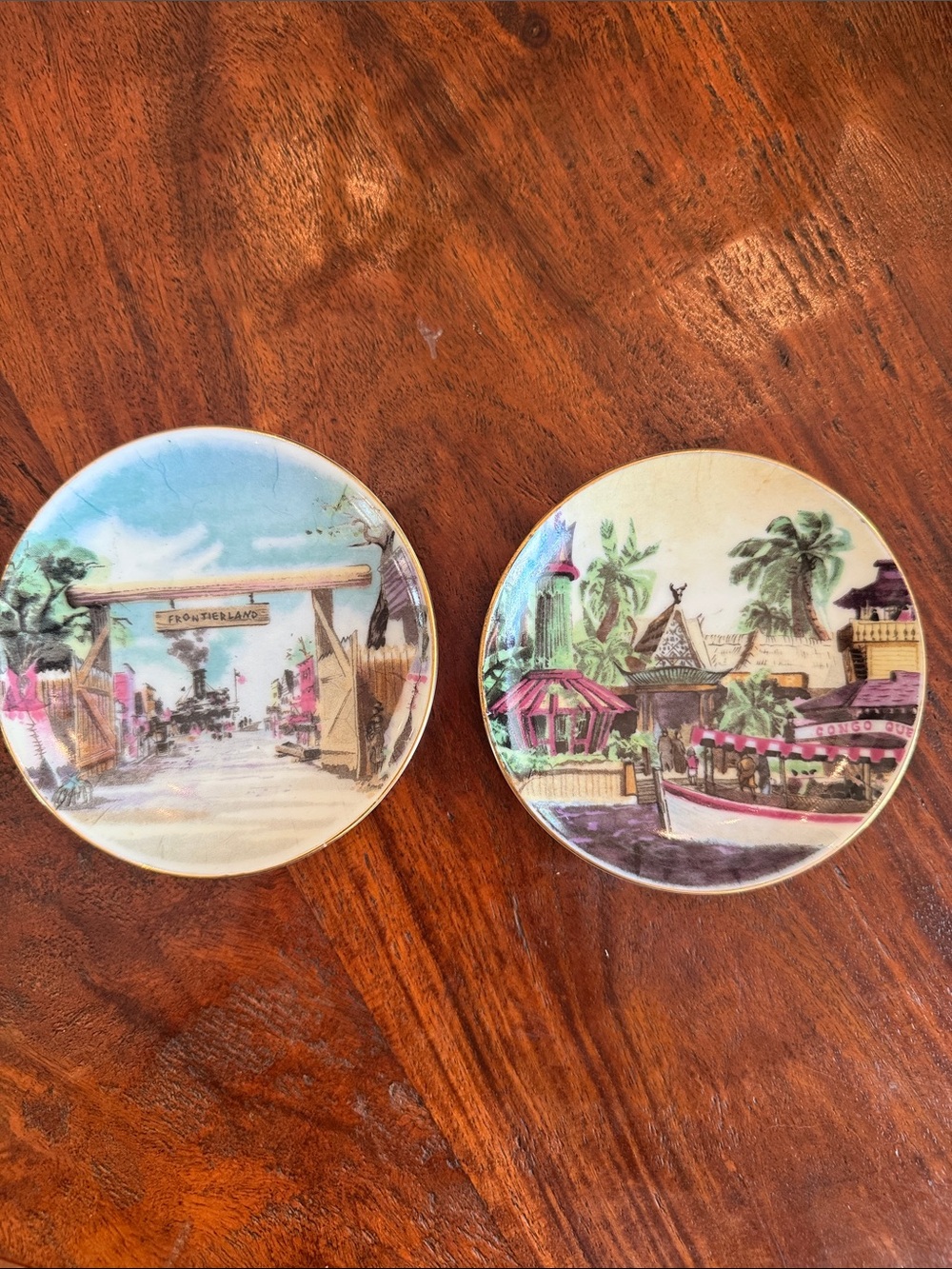 Made in 1950, wall souvenir. Scenic Ceramic antique. Over 75 years old.Rare.